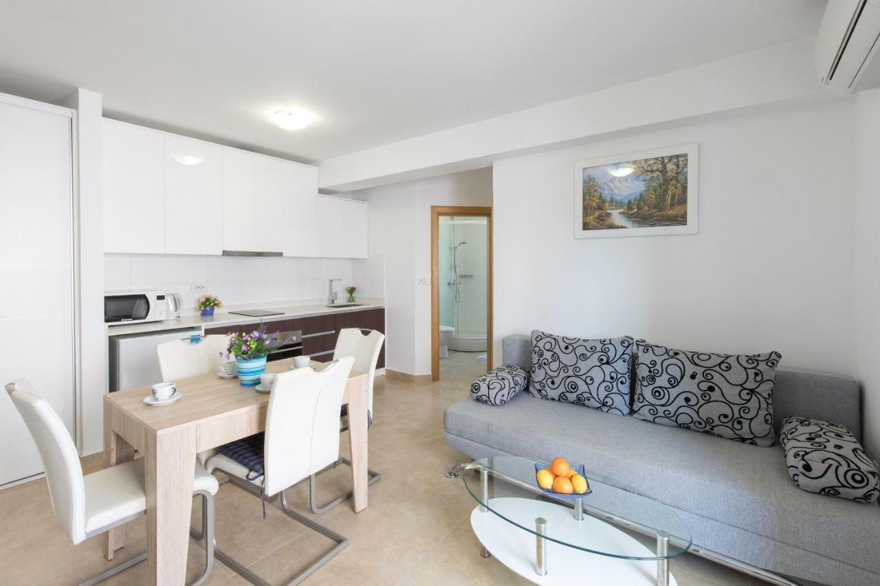 Apartments Nino 马林斯卡 外观 照片